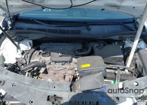 2014 Toyota Camry Xle z USA, uszkodzony, nr VIN 4T4BF1FK2ER344825